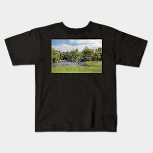 A tranquil place to rest... Kids T-Shirt